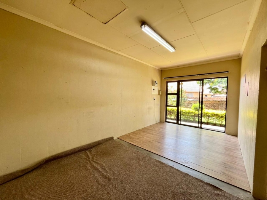 To Let 4 Bedroom Property for Rent in Waterval East North West